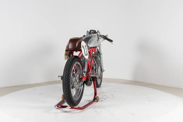 Imagen 1/4 de Benelli DUMMY (1979)