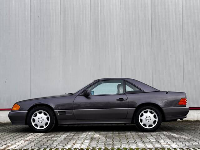 Image 1/31 of Mercedes-Benz SL 320 (1994)