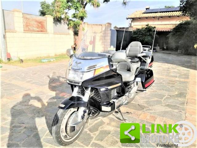 Image 1/10 of Honda DUMMY (1990)