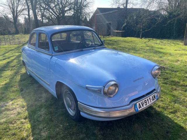 Immagine 1/9 di Panhard PL 17 L4 Standard (1962)