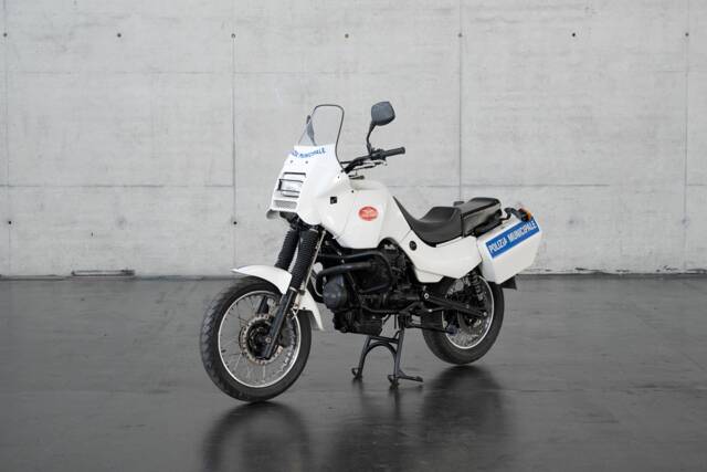 Immagine 1/19 di Moto Guzzi 750 X PA (1997)