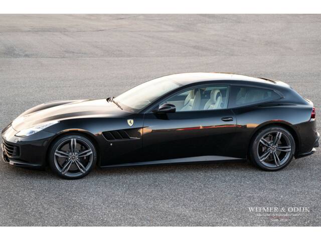 Bild 1/47 von Ferrari GTC4Lusso (2017)