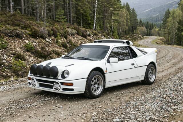 Image 1/50 of Ford RS200 (1987)