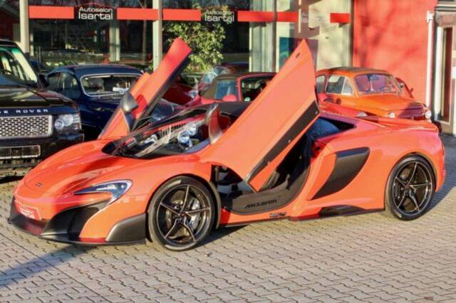 Bild 1/11 von McLaren 675LT (2015)
