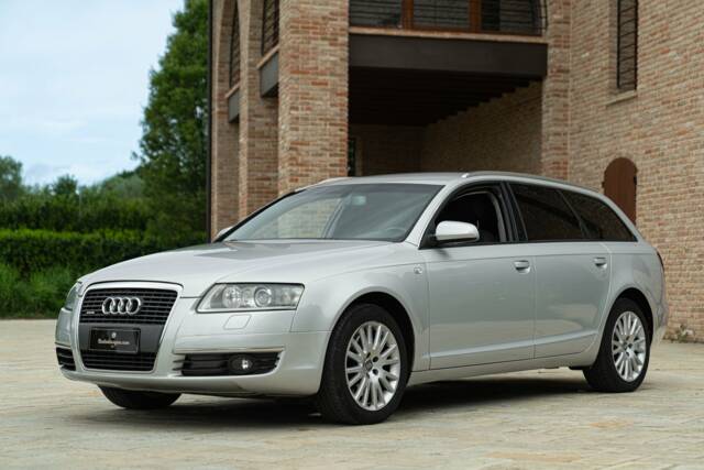 Immagine 1/50 di Audi A6 2.7 T allroad quattro (2006)