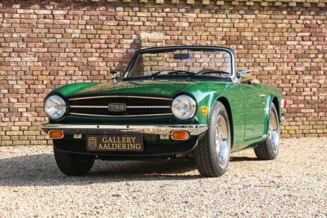 Image 1/50 of Triumph TR 6 (1976)