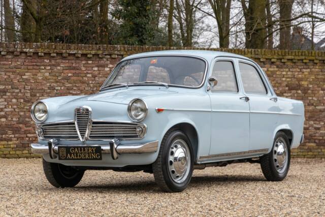 Image 1/48 of Alfa Romeo Giulietta TI (1964)
