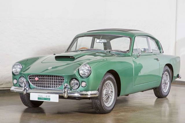Image 1/15 of AC Greyhound (1961)
