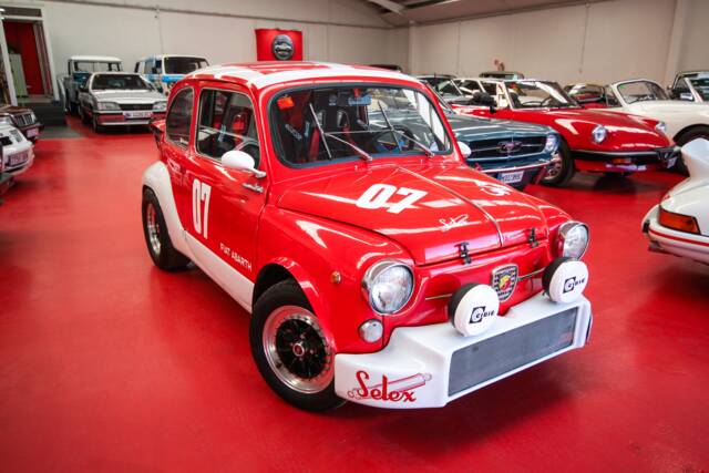 Bild 1/22 von SEAT 600 D (1968)