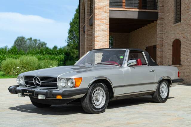 Image 1/50 of Mercedes-Benz 450 SL (1977)