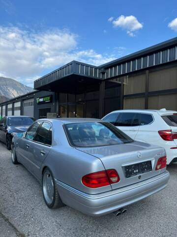 Bild 1/4 von Mercedes-Benz E 50 AMG (1997)
