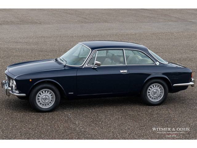 Afbeelding 1/32 van Alfa Romeo 2000 GTV (1972)