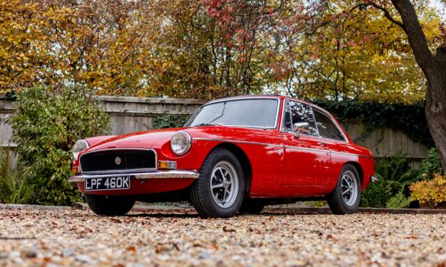 Image 1/39 of MG MGB GT (1972)