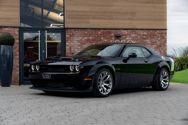 Image 1/86 of Dodge Challenger SRT "Black Ghost" (2023)