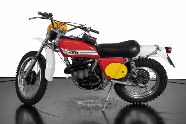 Bild 1/24 von KTM DUMMY (1973)