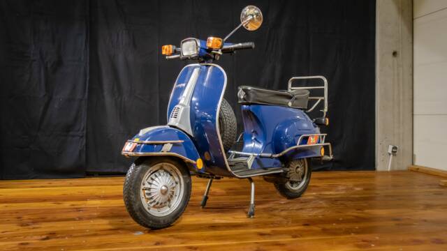 Image 1/11 de Piaggio Vespa 50 N Special (1981)
