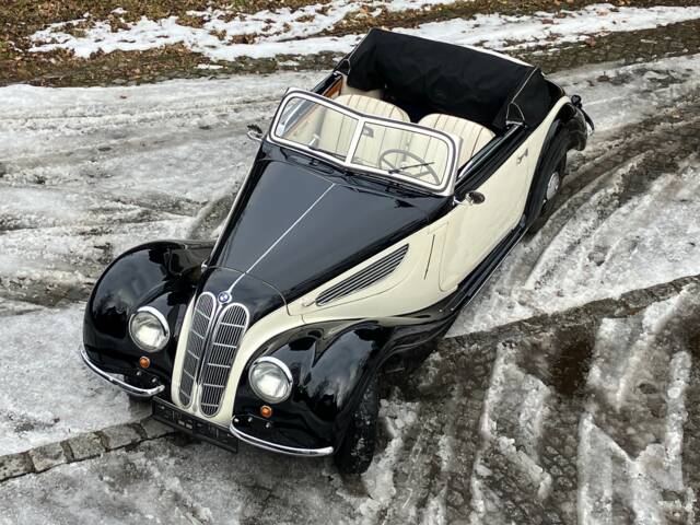 Bild 1/31 von BMW 327 (1939)