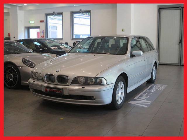 Image 1/16 of BMW 520i Touring (2000)