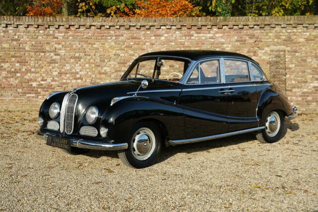Bild 1/50 von BMW 502 - 3,2 Liter (1958)