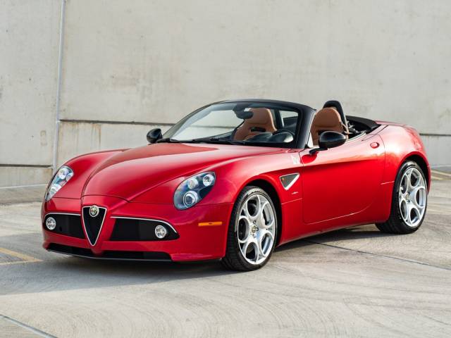 Image 1/50 of Alfa Romeo 8C Spider (2009)