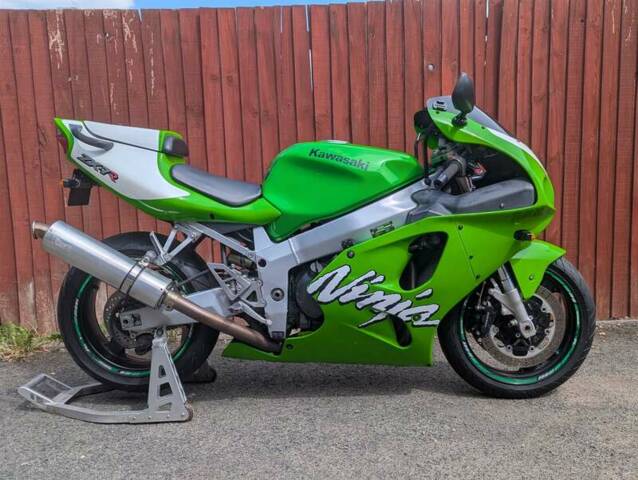 Bild 1/29 von Kawasaki DUMMY (1998)