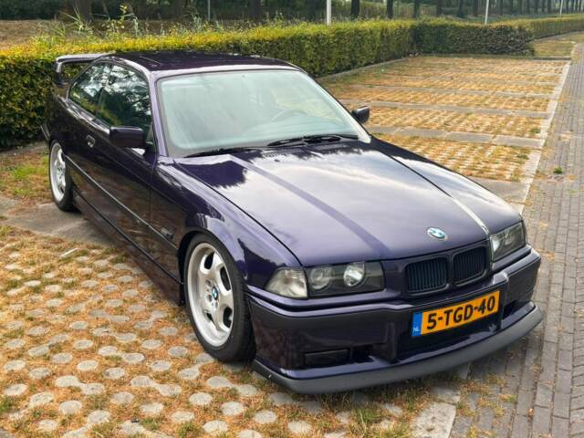 Immagine 1/8 di BMW 318is (1995)
