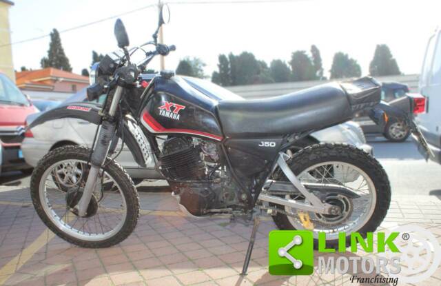 Bild 1/10 von Yamaha DUMMY (1984)