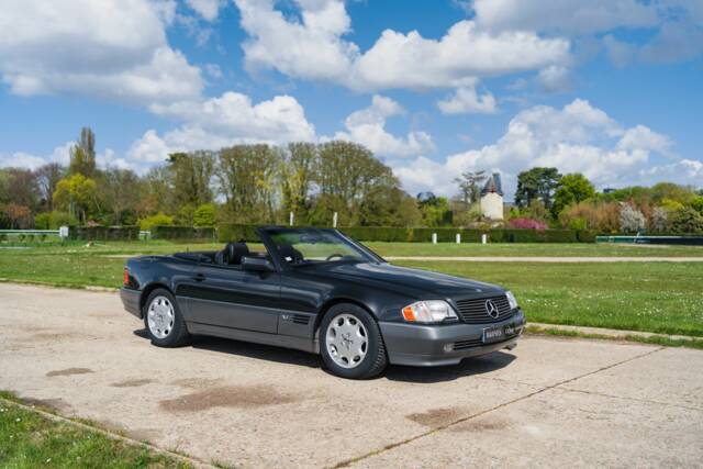 Image 1/20 of Mercedes-Benz SL 600 (1995)