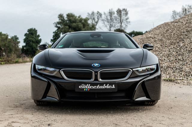 Afbeelding 1/46 van BMW i8 Coupé (2015)