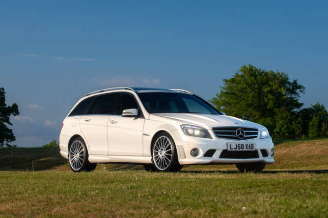 Bild 1/50 von Mercedes-Benz C 63 AMG T (2009)