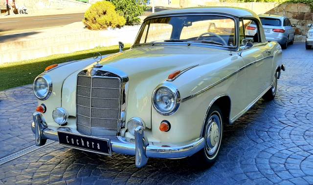 Afbeelding 1/13 van Mercedes-Benz 220 SE (1960)