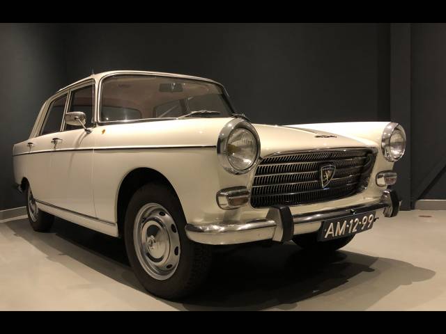 Image 1/49 of Peugeot 404 Familiale (1967)