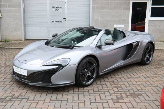 Image 1/24 of McLaren 650S Spider (2015)