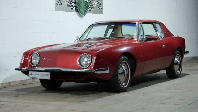 Studebaker Avanti