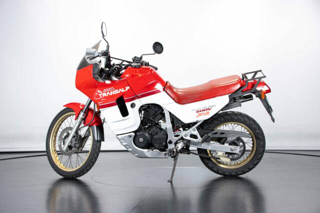 Image 1/47 of Honda XL 600V Transalp (1989)