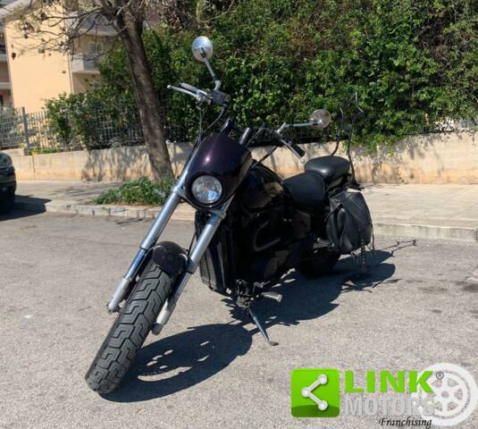 Image 1/10 of Suzuki VZ 800 Marauder (2000)