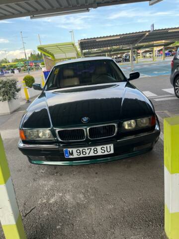 Bild 1/9 von BMW 740i (1995)