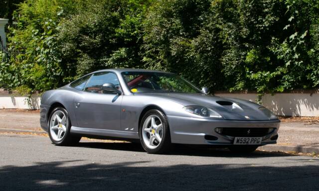 Bild 1/37 von Ferrari 550 Maranello (2000)