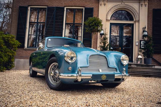 Image 1/50 of Aston Martin DB 2&#x2F;4 Mk I (1954)
