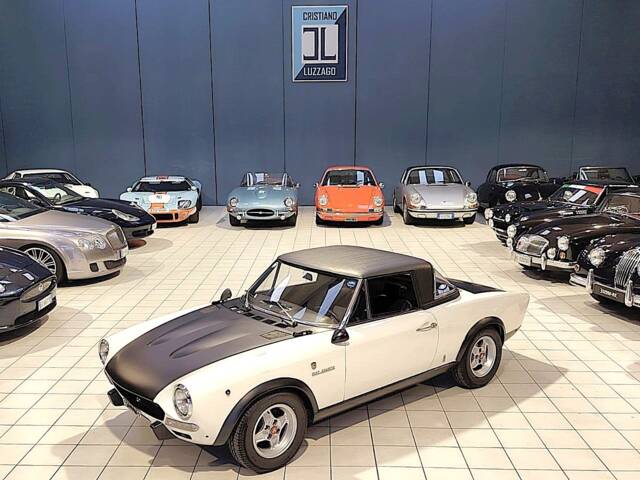 Image 1/73 of FIAT 124 Abarth Rally (1975)