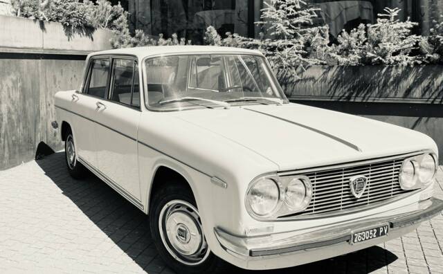 Image 1/22 of Lancia Fulvia (1972)