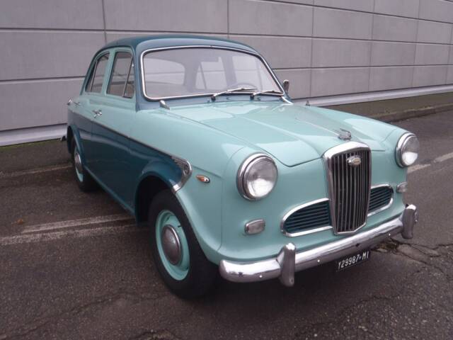 Image 1/11 of Wolseley 1500 (1957)