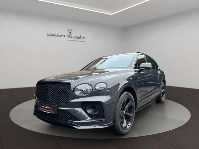 Image 1/30 de Bentley Bentayga V8 (2022)
