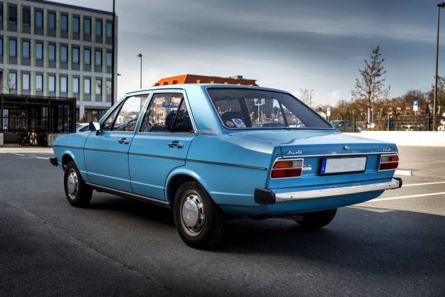 Image 1/8 de Audi 80 L (1976)