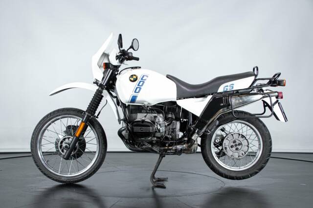 Bild 1/50 von BMW DUMMY (1989)
