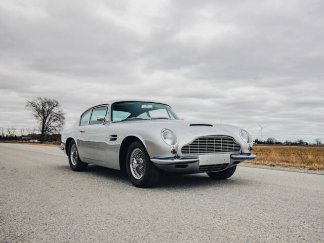 Bild 1/50 von Aston Martin DB 6 Vantage (1970)