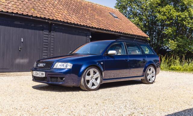 Image 1/21 of Audi RS6 Avant (2004)