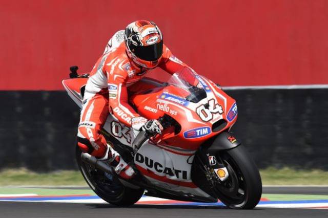 Image 1/4 de Ducati DUMMY (2012)