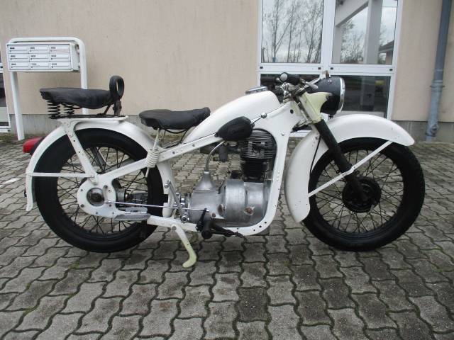 Bild 1/15 von BMW DUMMY (1939)