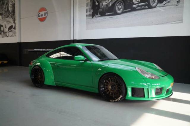 Bild 1/50 von Porsche 911 Carrera 4 RWB (1999)